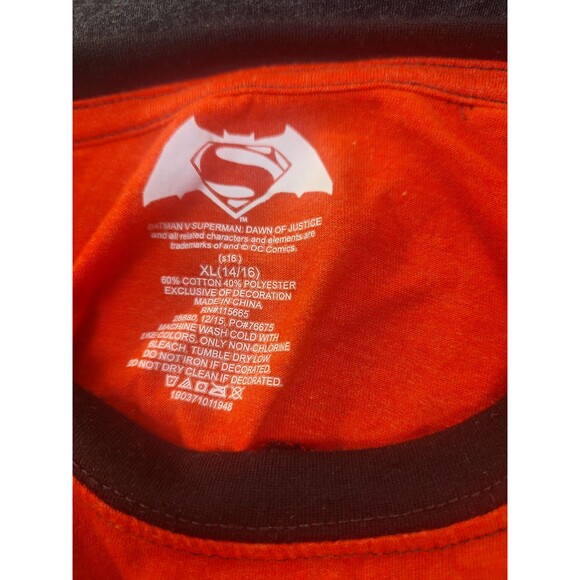 Youth XL T-Shirt (14-16) Batman V Superman Dawn of Justice T-Shirt Cartoon Tops - Picture 6 of 9